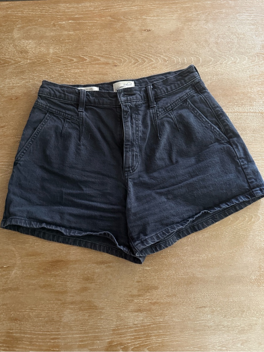 Universal Thread High-Waist Charcoal Casual Shorts
